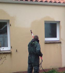 Peinture extérieure et traitement hydrofuge
